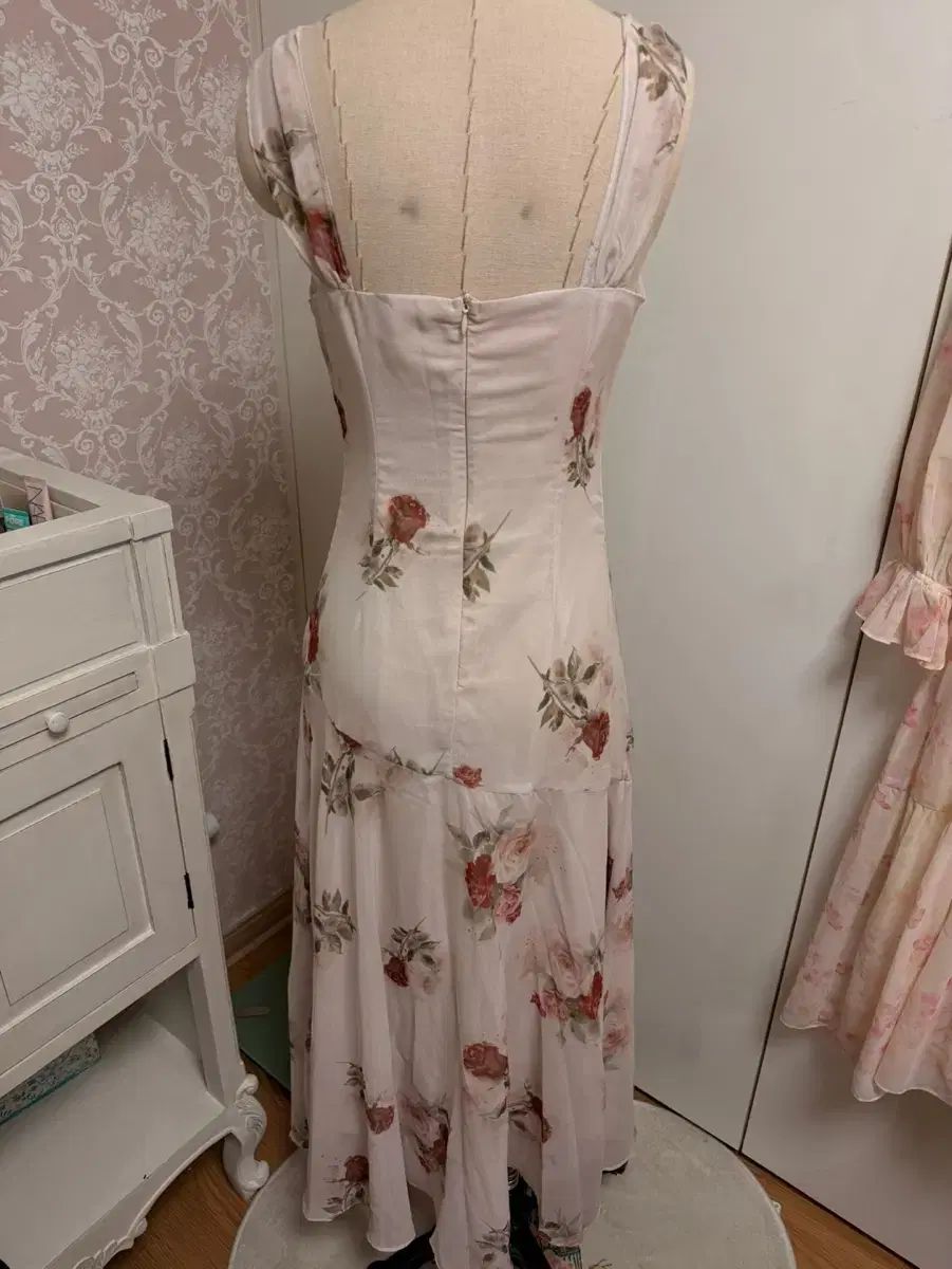 フラワー ロング丈ワンピース