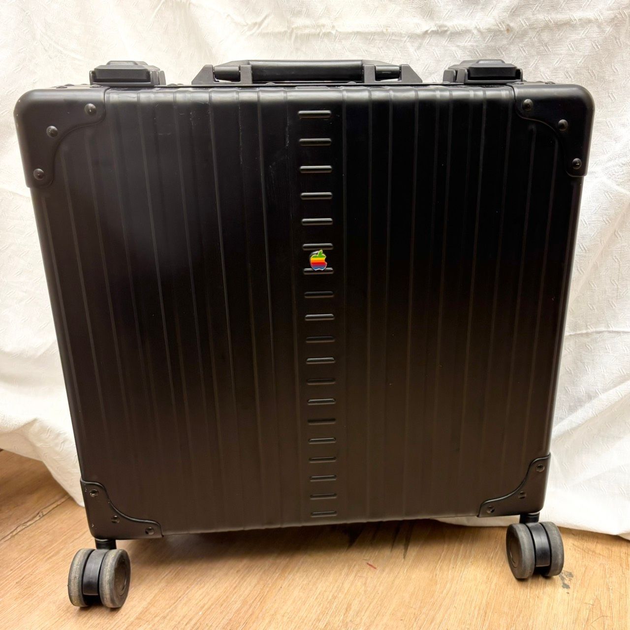 242 NEO KEEPR ビジネスキャリー トラベル キャリー スーツ ケース アルミ