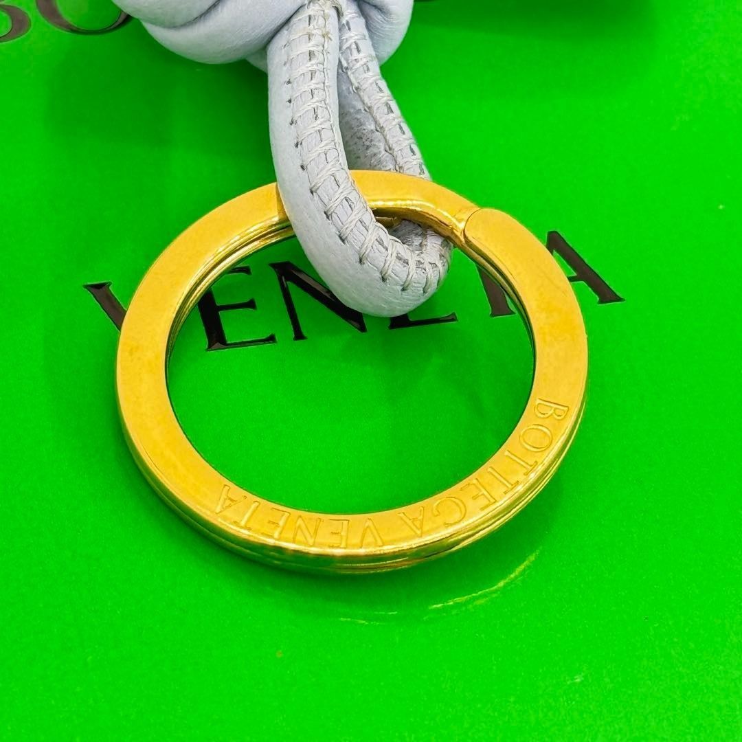 ボッテガヴェネタ トライアングル キーリング 068720 - メルカリ