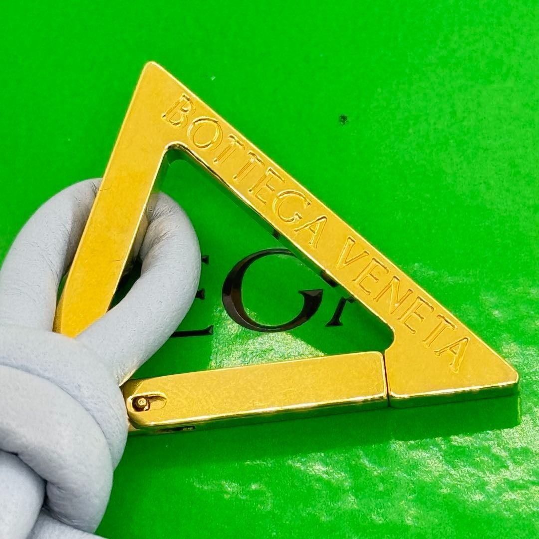 ボッテガヴェネタ トライアングル キーリング 068720 - メルカリ