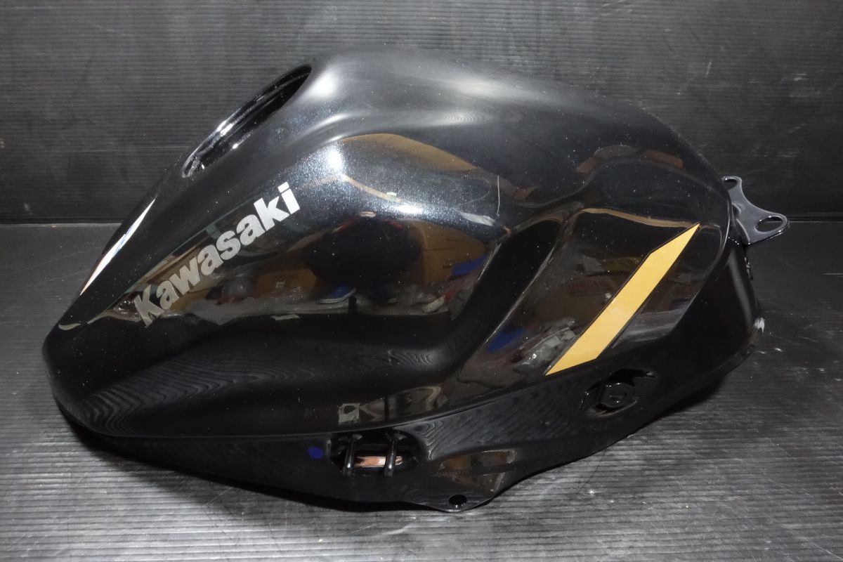 6 タンク ヒューエル 燃料 ガソリン カワサキ 純正 ZX-4RR ZX400P KRT