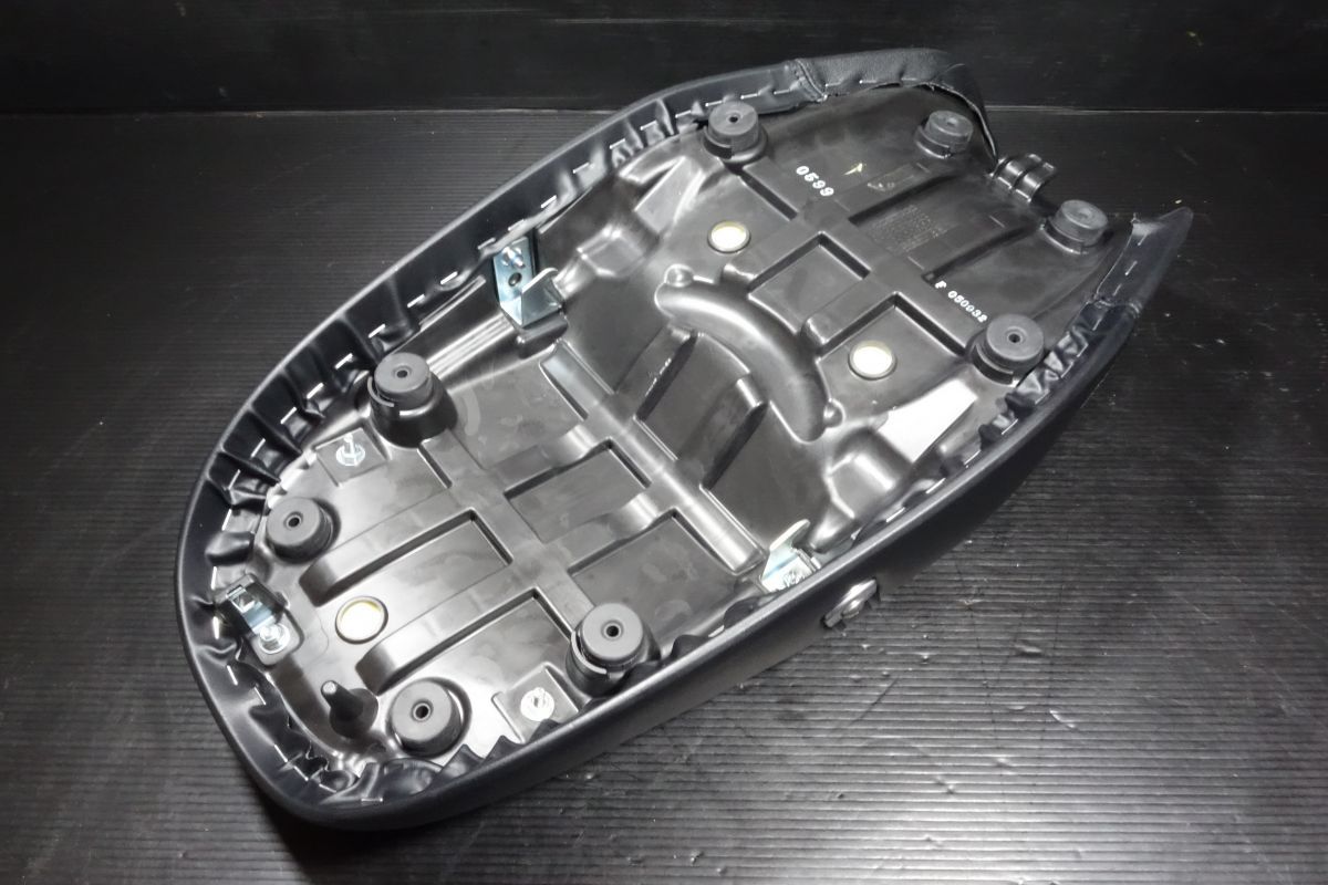 シート カワサキ 純正 Z900RS CAFE ZR900C 53066-0843/0844/0817/0818