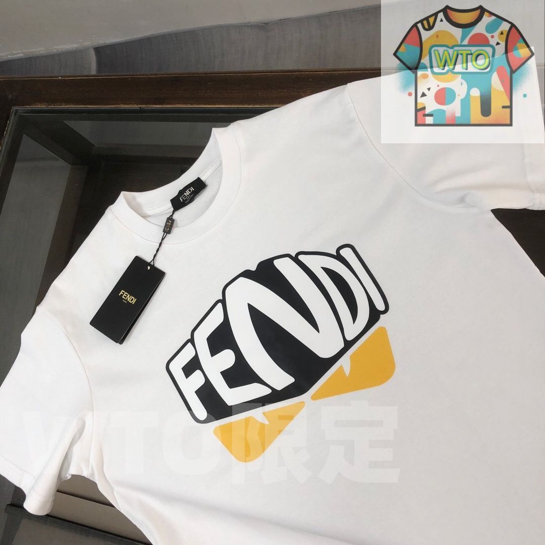  WTO通販 FENDI クルーネックTシャツ 高品質コットンで快適な着心地 WTO輸入 HFK 30 Tシャツ アパレル キャラクターグッズ