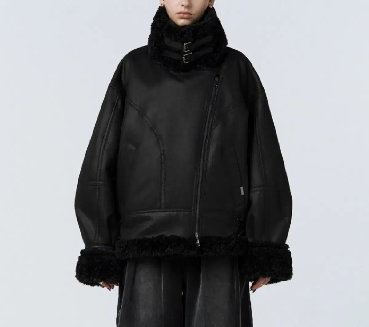 TREEMINGBIRD ヴィンテージ シアリング ムートン ブラック