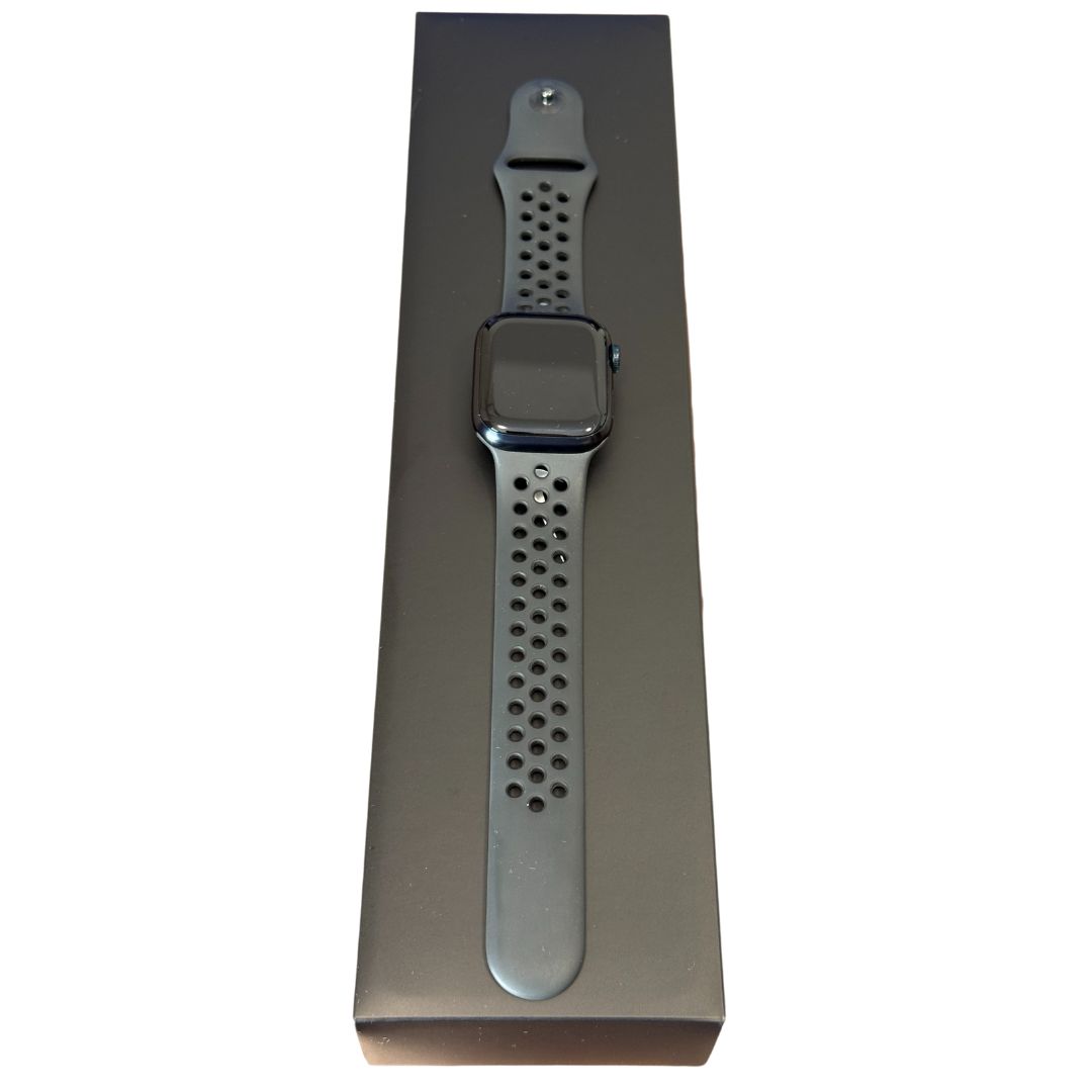 Apple Watch Nikeモデル 41mm 型番 A2473 MKN43J A ブラック 品