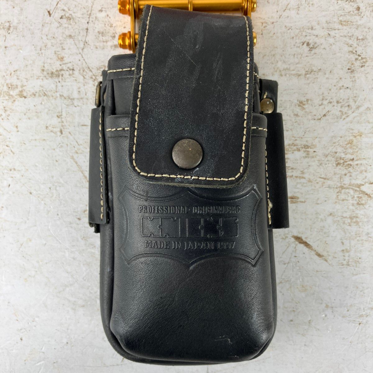 蓋付き総ヌメ革 小物腰袋