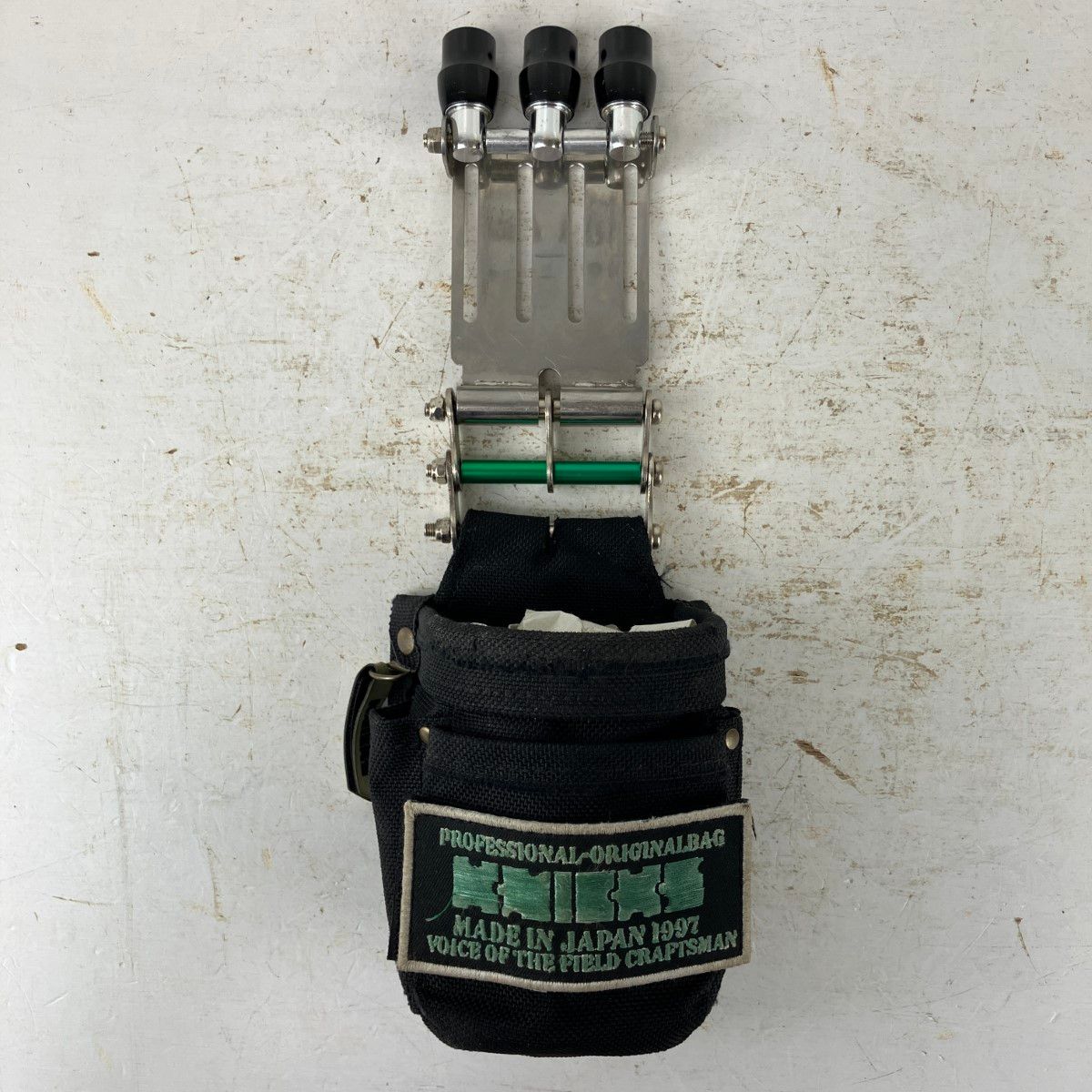 ЗЗKNICKS コーデュラバリスティック生地 小物腰袋 ビットホルダ付 ワッペン後付け BA-202VADX ブラック×シルバー