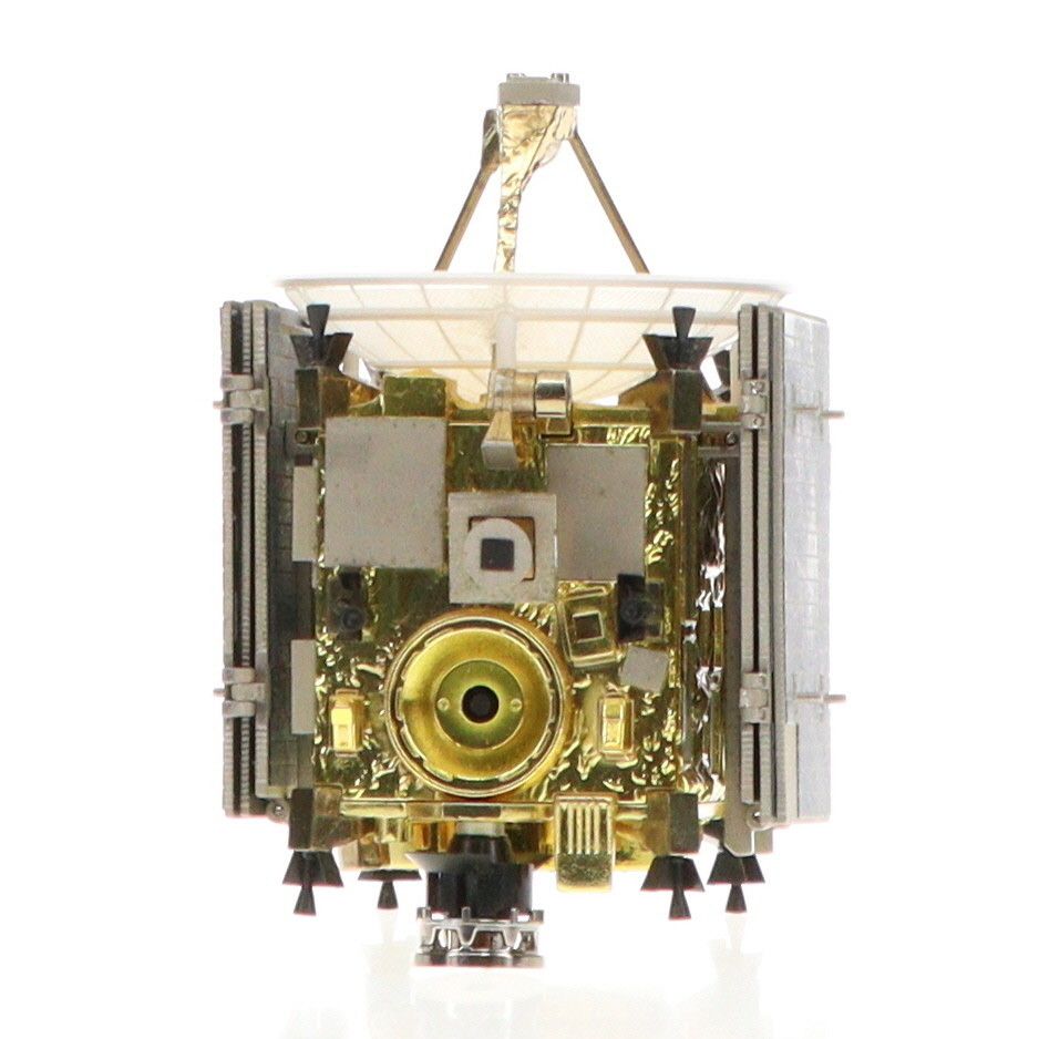 初回特典付属 大人の超合金 小惑星探査機はやぶさ 購入 1/24 完成トイ