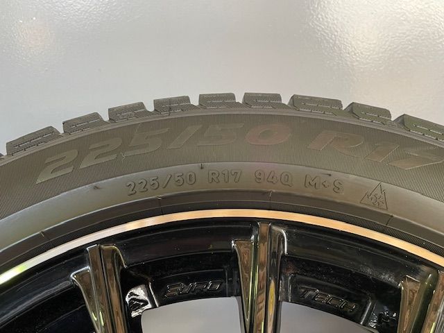 スタッドレスタイヤ 4本セット