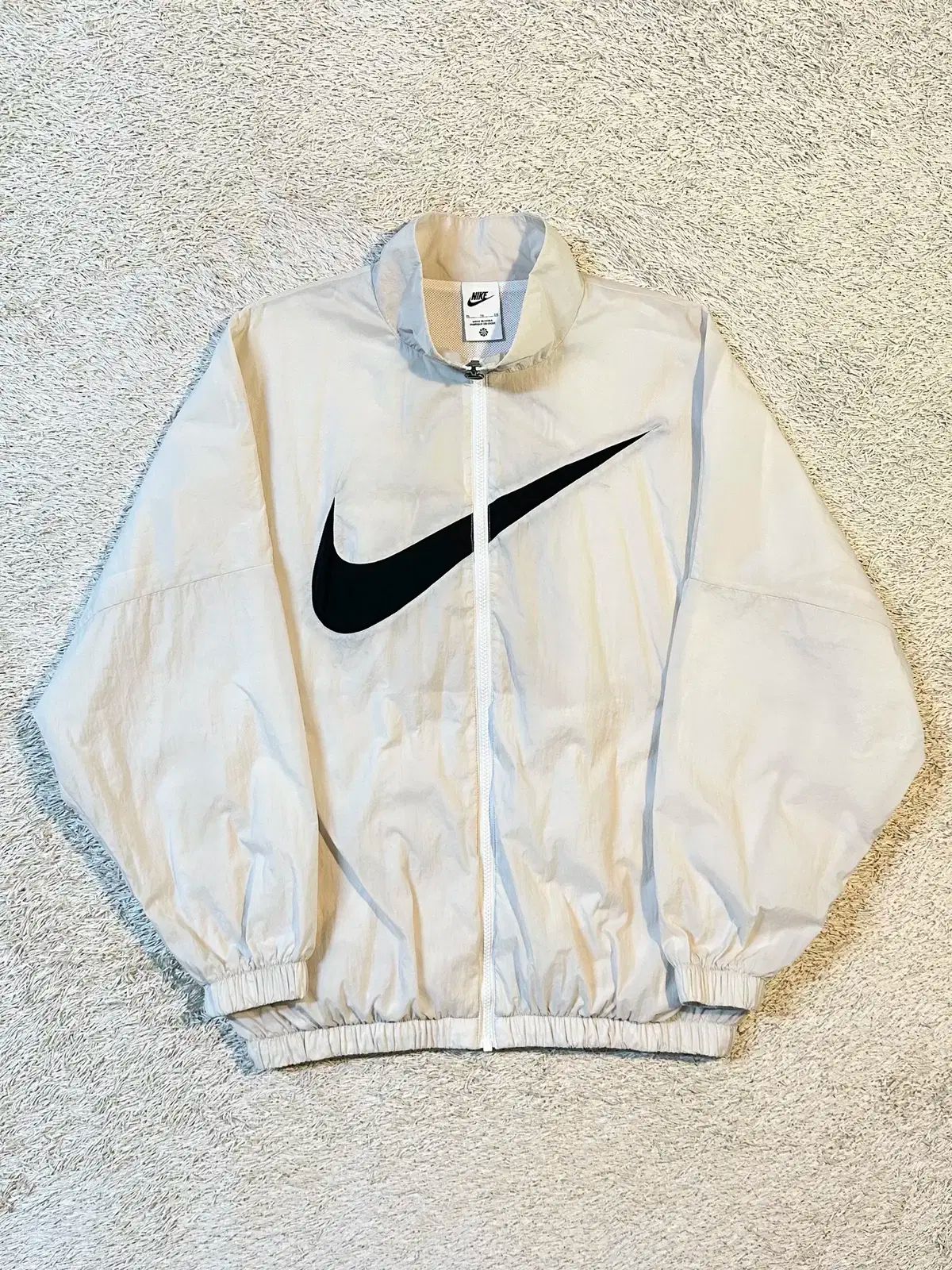 ウィメンズ XL NIKE ナイキ 新モデル ビックスウォッシュ ウーブン ウィンドブレーカー ジャケット 白