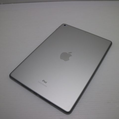超美品 iPad7 第7世代 wi-fiモデル 32GB シルバー 本体 土日祝発送OK
