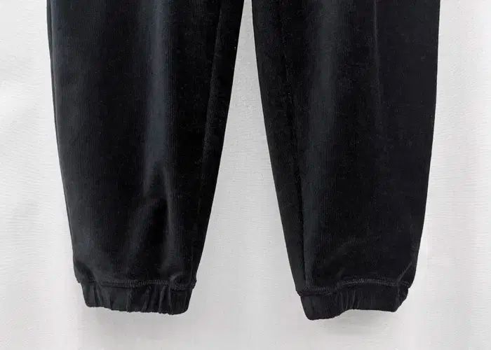 ジョガー パンツ