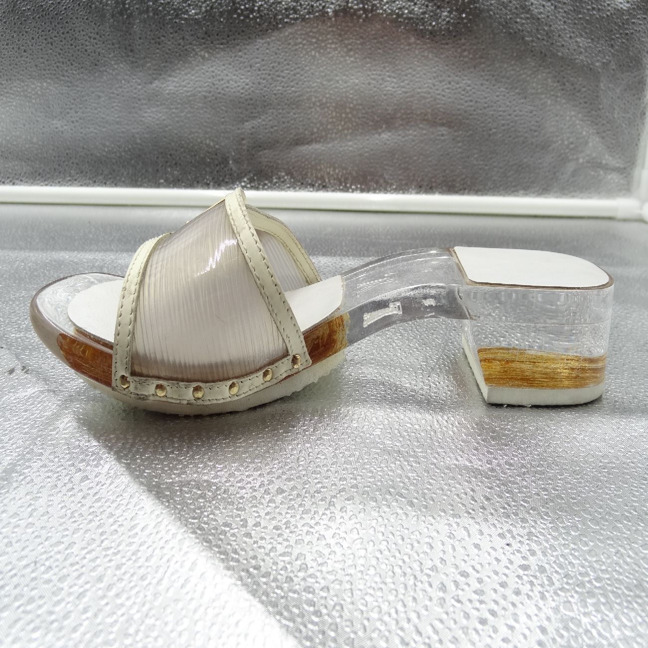 LOUIS VUITTON ルイヴィトン クリアサンダル ゴールド金具 サイズ 35