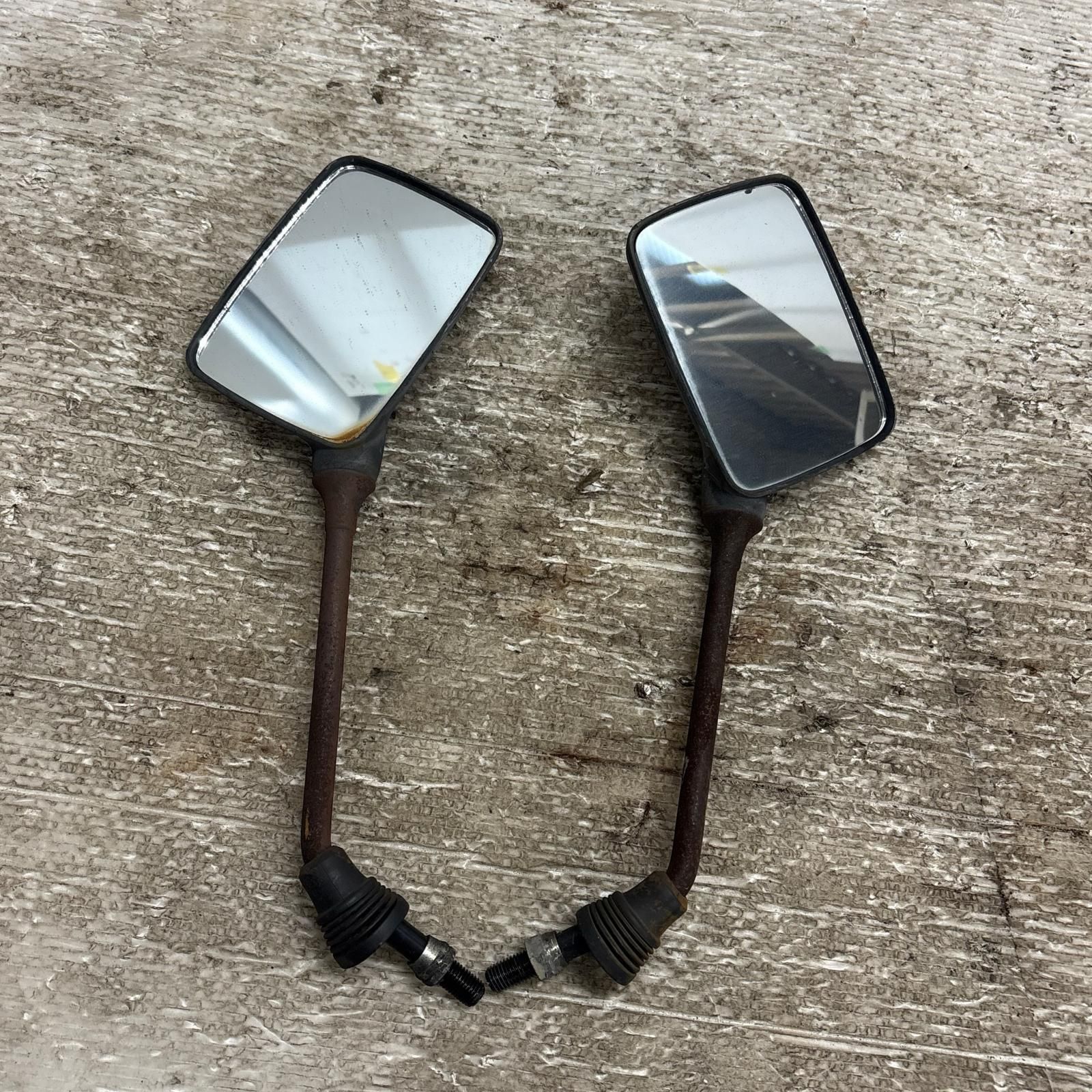 安田侃 本物シルクスクリーン作品 75枚中の69 ￼直筆サイン入り。