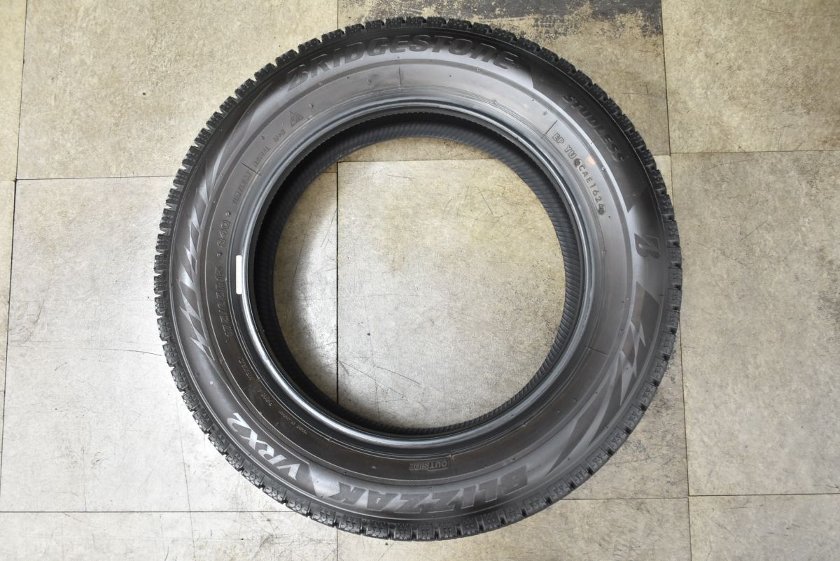 バリ溝‼️ブリヂストンスタッドレスセット2023年製175/65R15 アクア等 バリ溝‼️ブリヂストンスタッドレスセット2023年製175/65R15 アクア等