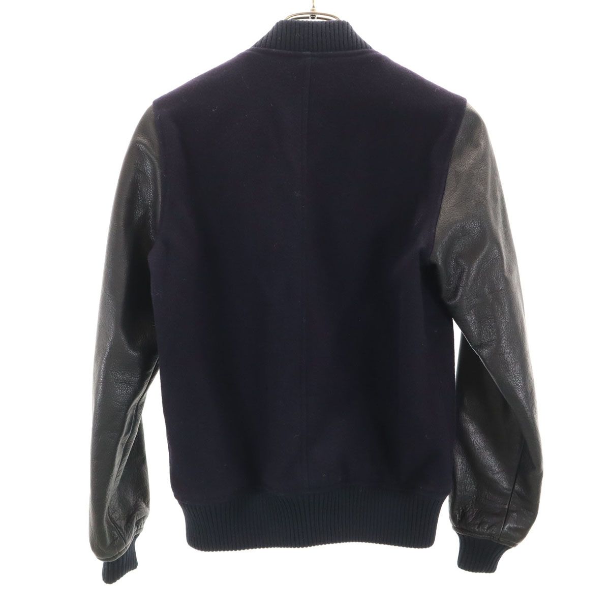 A.p.c. アーペーセー　スタジャン　xs A.P.C. アーペーセー スタジャン XS ネイビー 袖レザー レディース