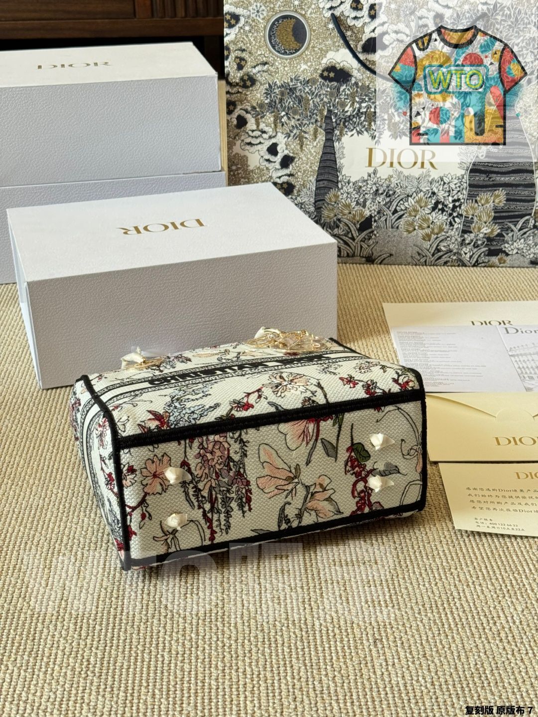 刺繍ハンドバッグ