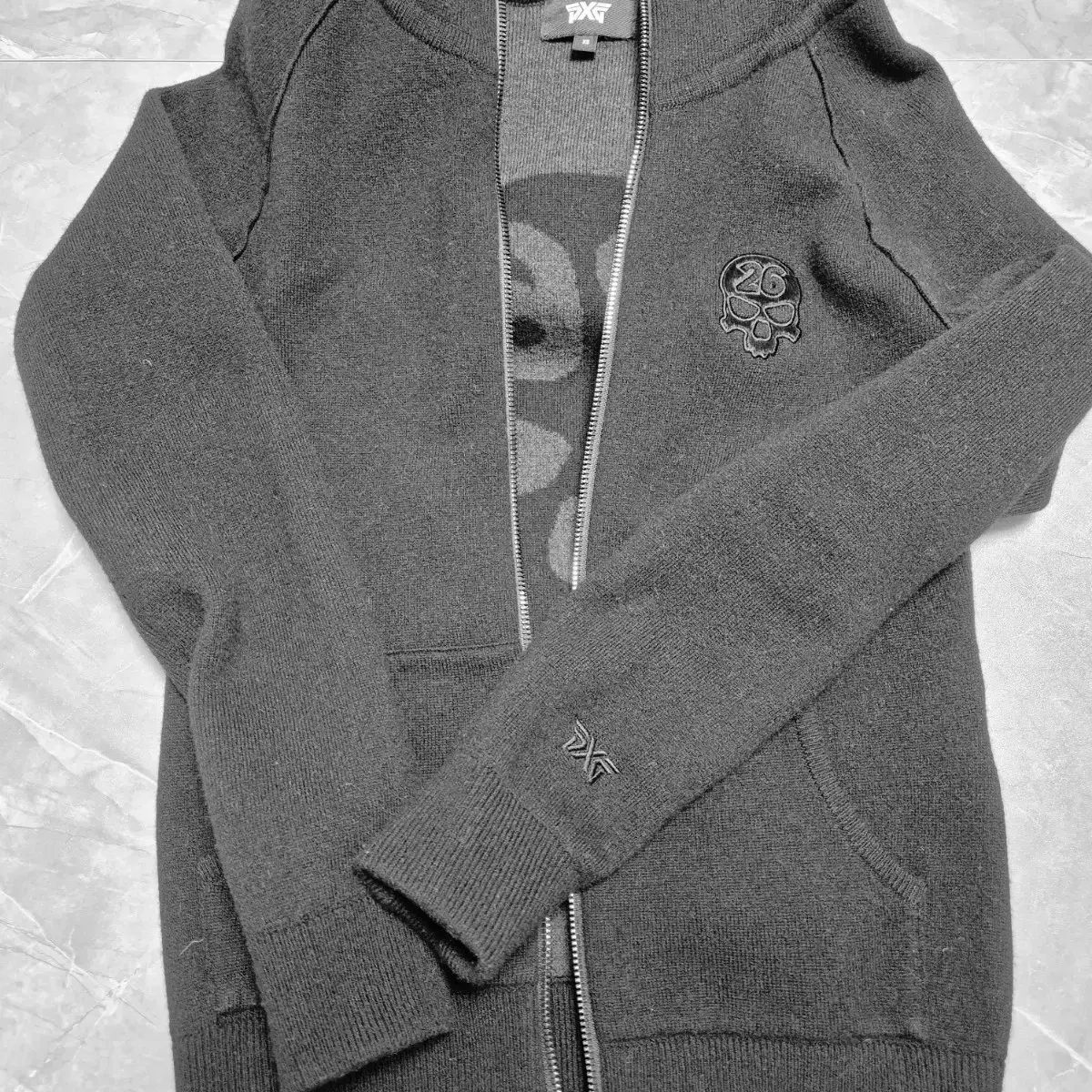 pxg フード ジップアップ