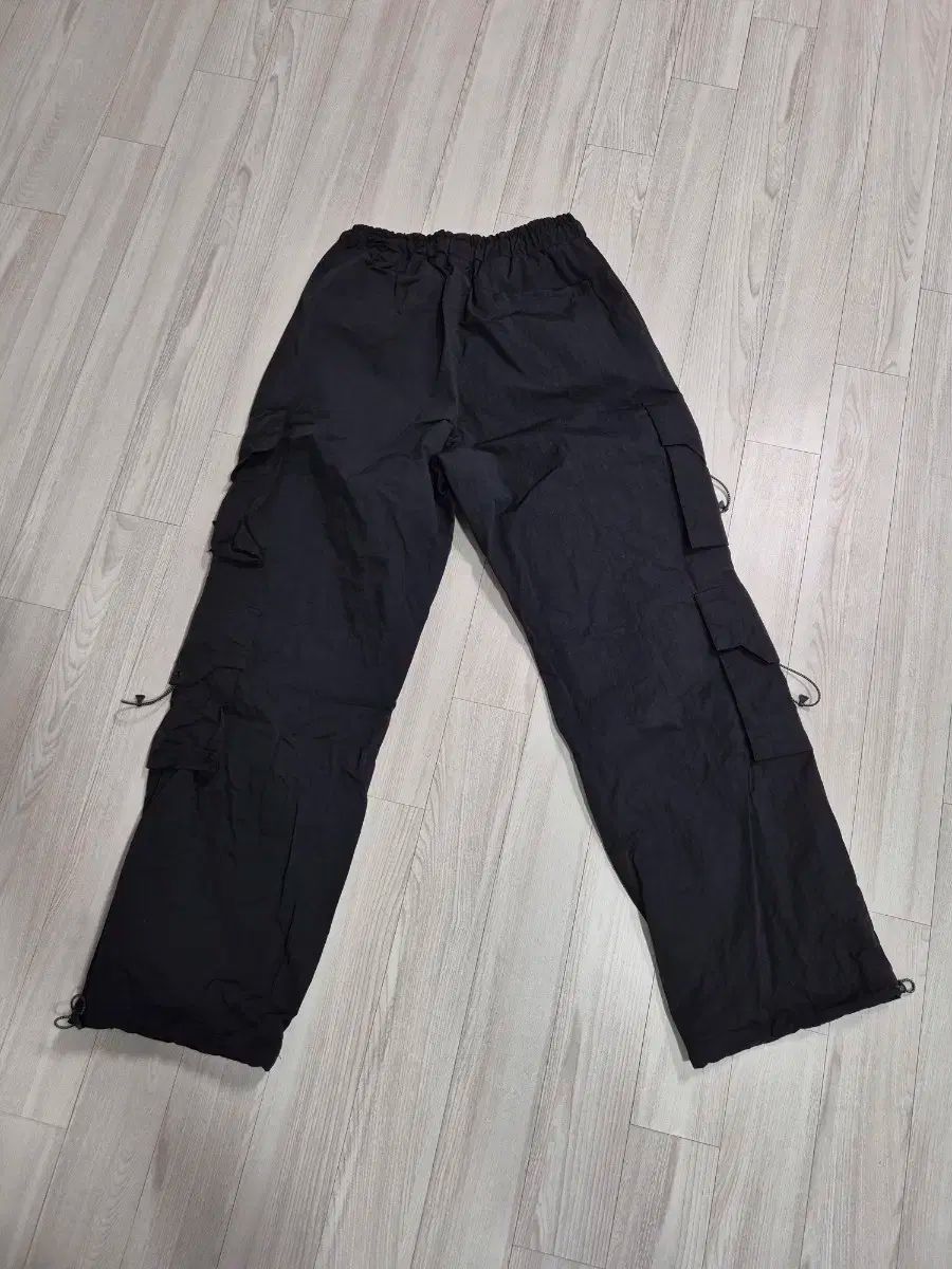 パンツ ブラック