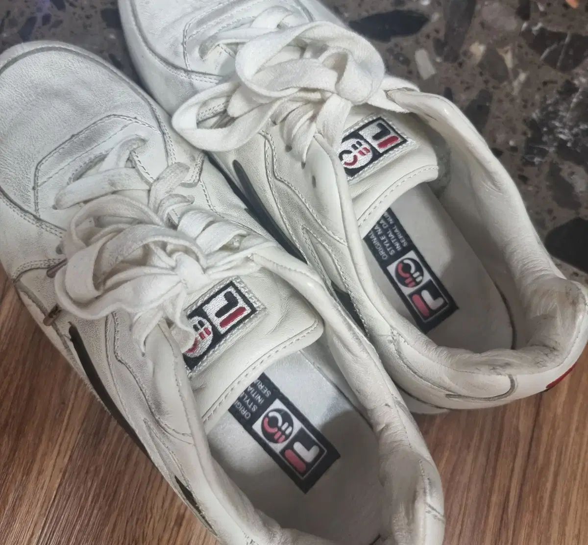 FILA フィラ オーバパス 1993 白 スニーカー