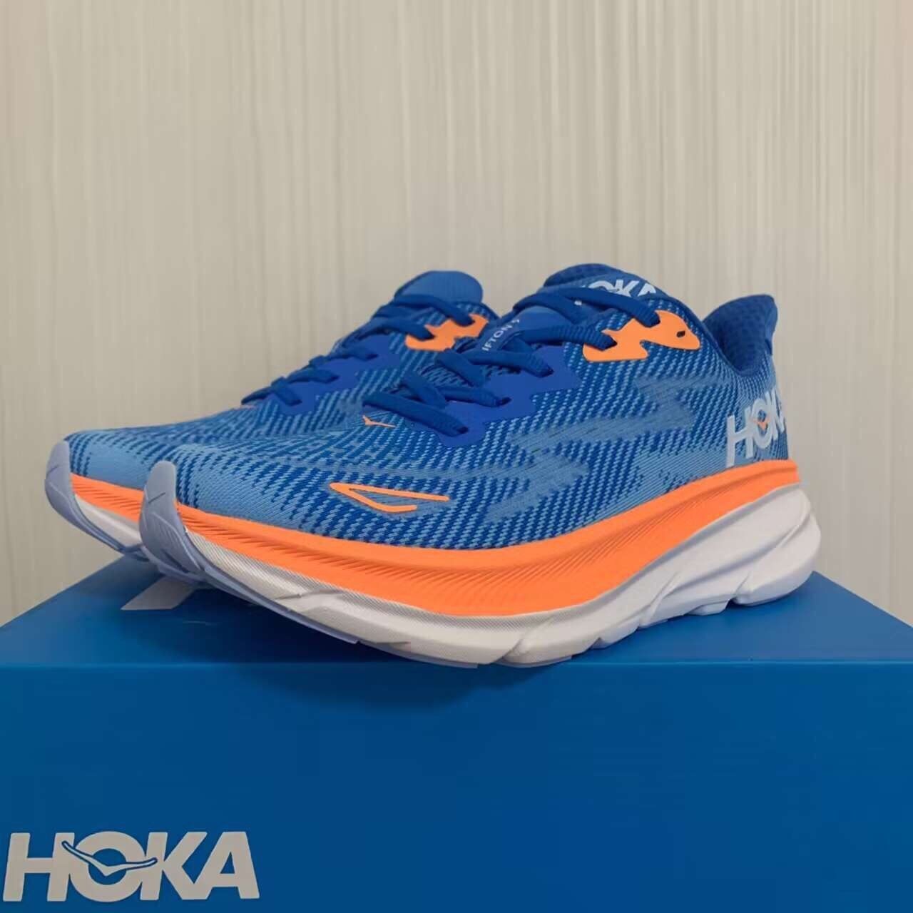 HOKA ONE ONE ホカ オネオネ CLIFTON 9 クリフトン 9 ジョギングシューズ ランニングシューズ 靴 スニーカー スポーツ ブルー