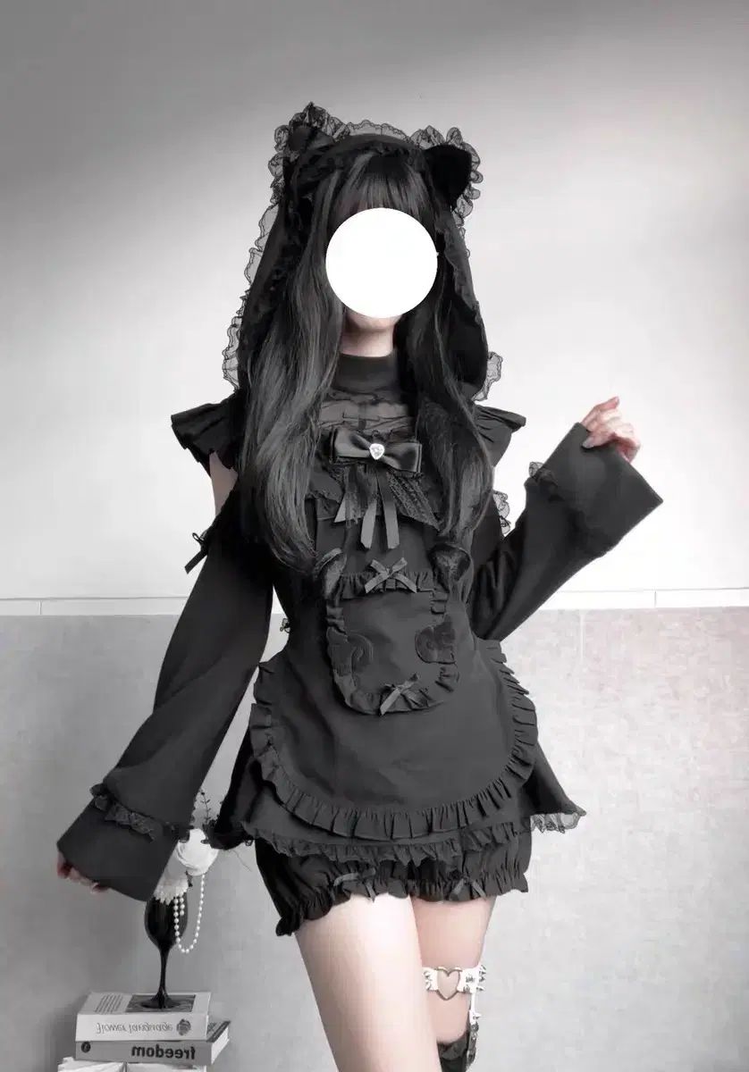 量産型地雷系ONE PIECE フードTシャツ 2COLOR