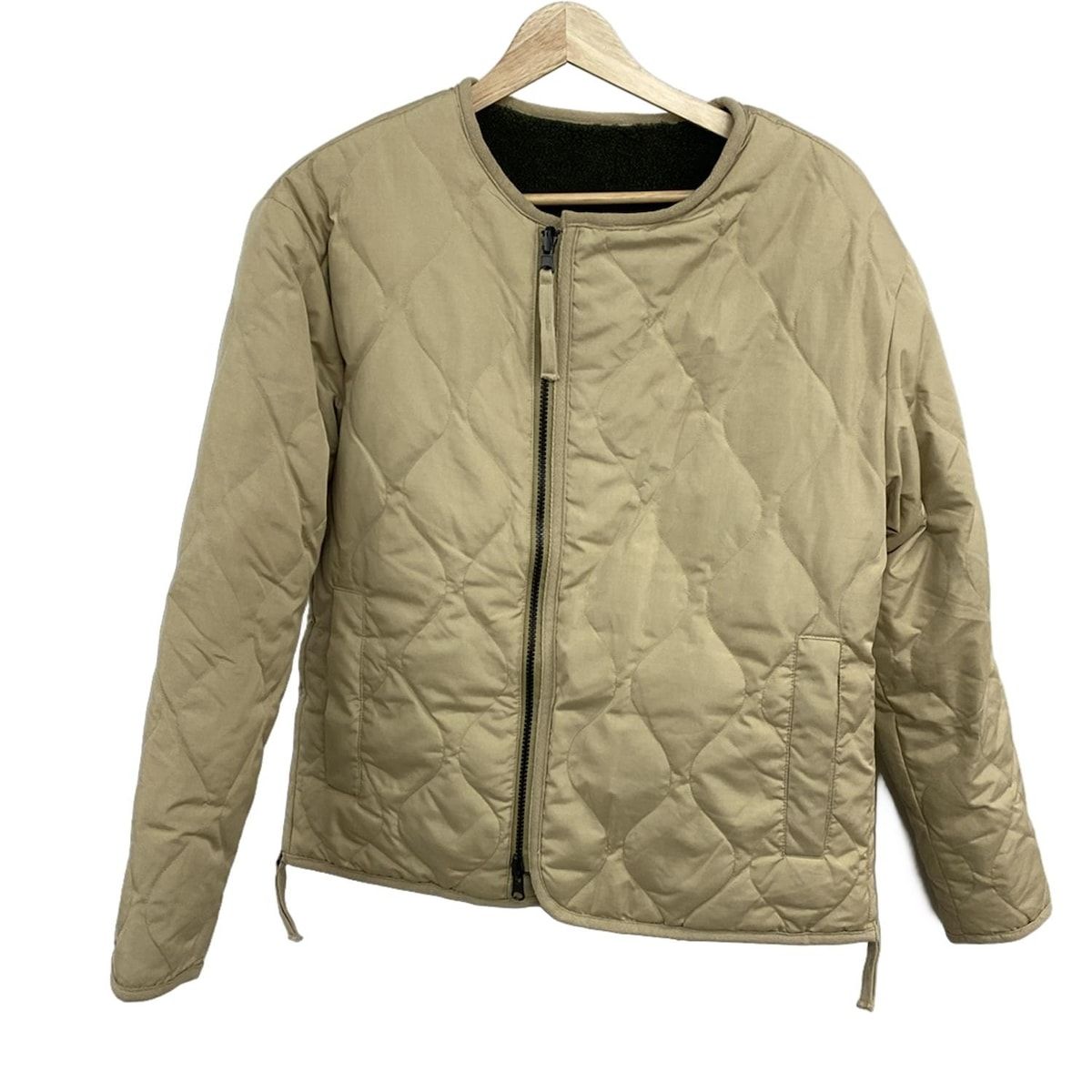 TAION タイオン ブルゾン サイズASIA XS レディース - アイボリー×ダークグリーン 長袖 リバーシブル 中綿 秋 冬