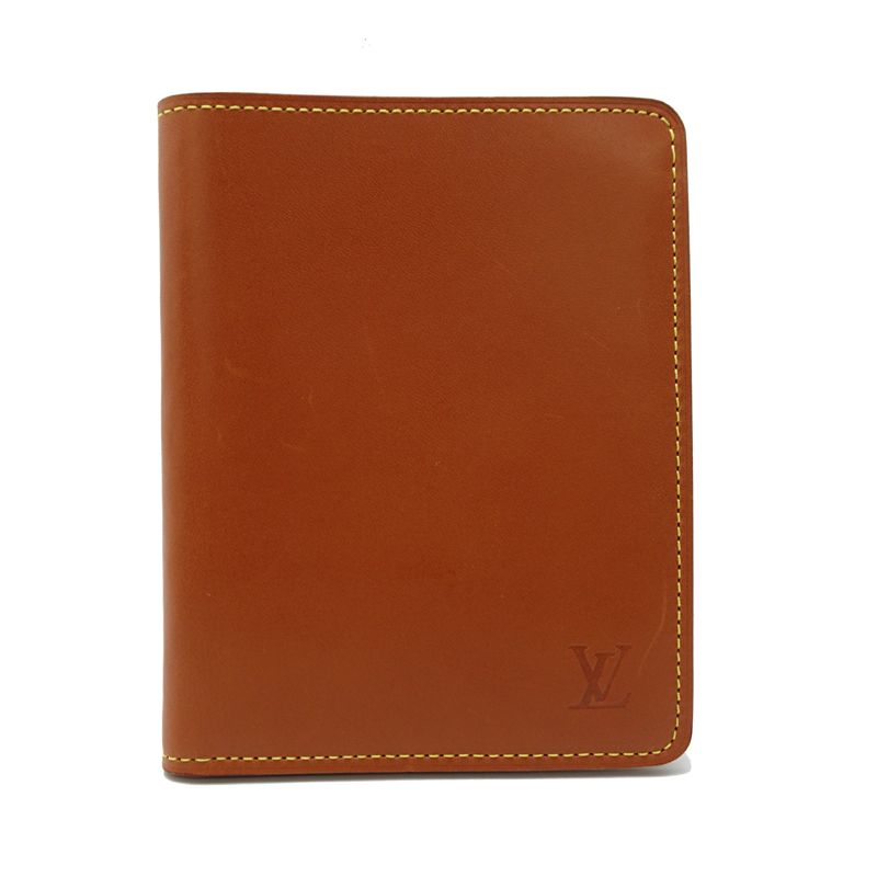 ルイ ヴィトン パスポートケース M85019