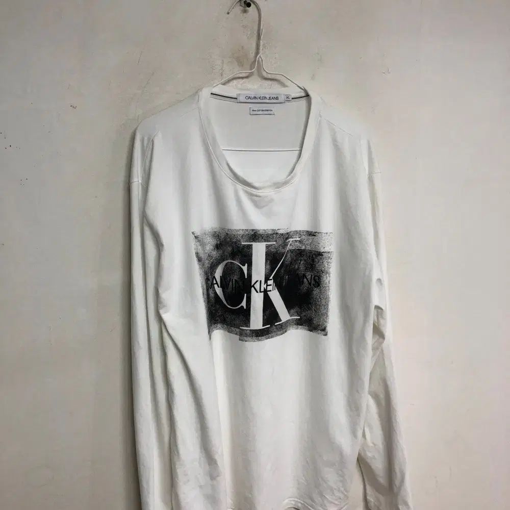 新品】カルバンクライン 半袖 ロンパース 4枚セット NGWP 12M WEB限定