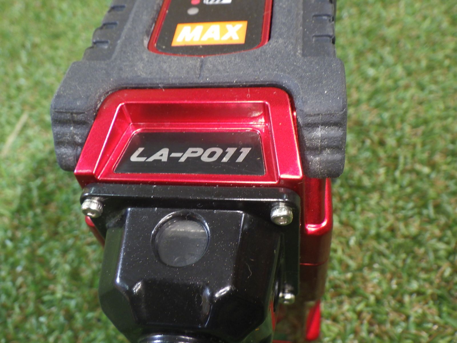 レーザー墨出し器 LA