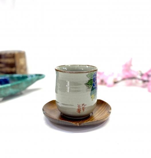 九谷焼 湯呑 湯飲み 大 色絵牡丹 裏絵