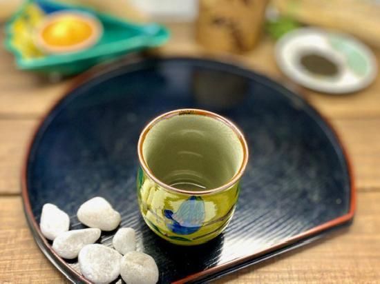 九谷焼 湯呑 湯飲み 大 濃い塗り花鳥 裏絵 WWW_OPDRERGINERDOGAN_COM