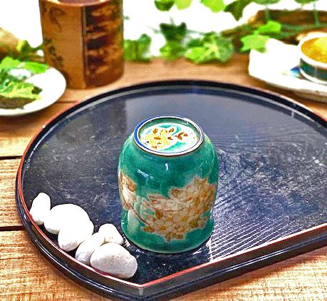 九谷焼 湯呑 湯飲み 大 しだれ桜 緑塗り 裏絵