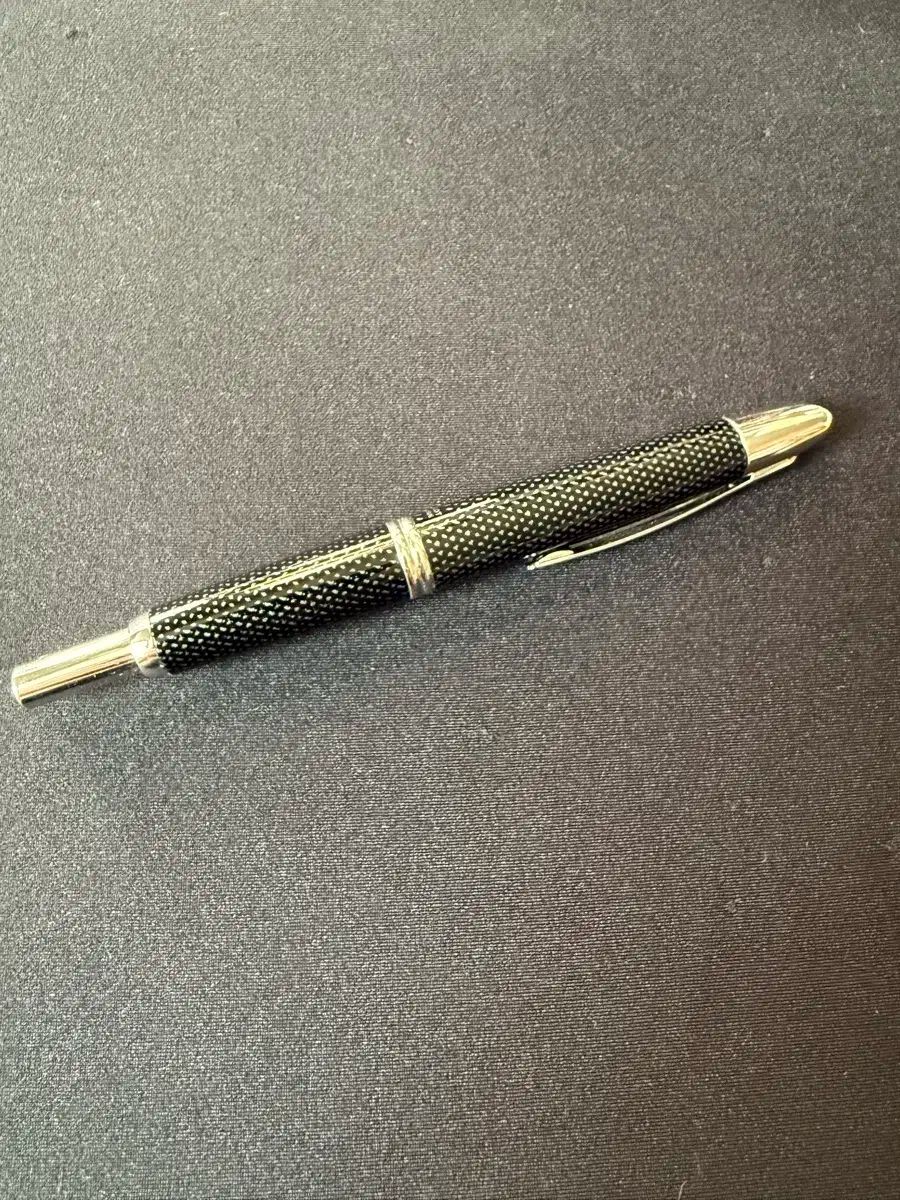 ファイルロット Capless カスリ万年筆