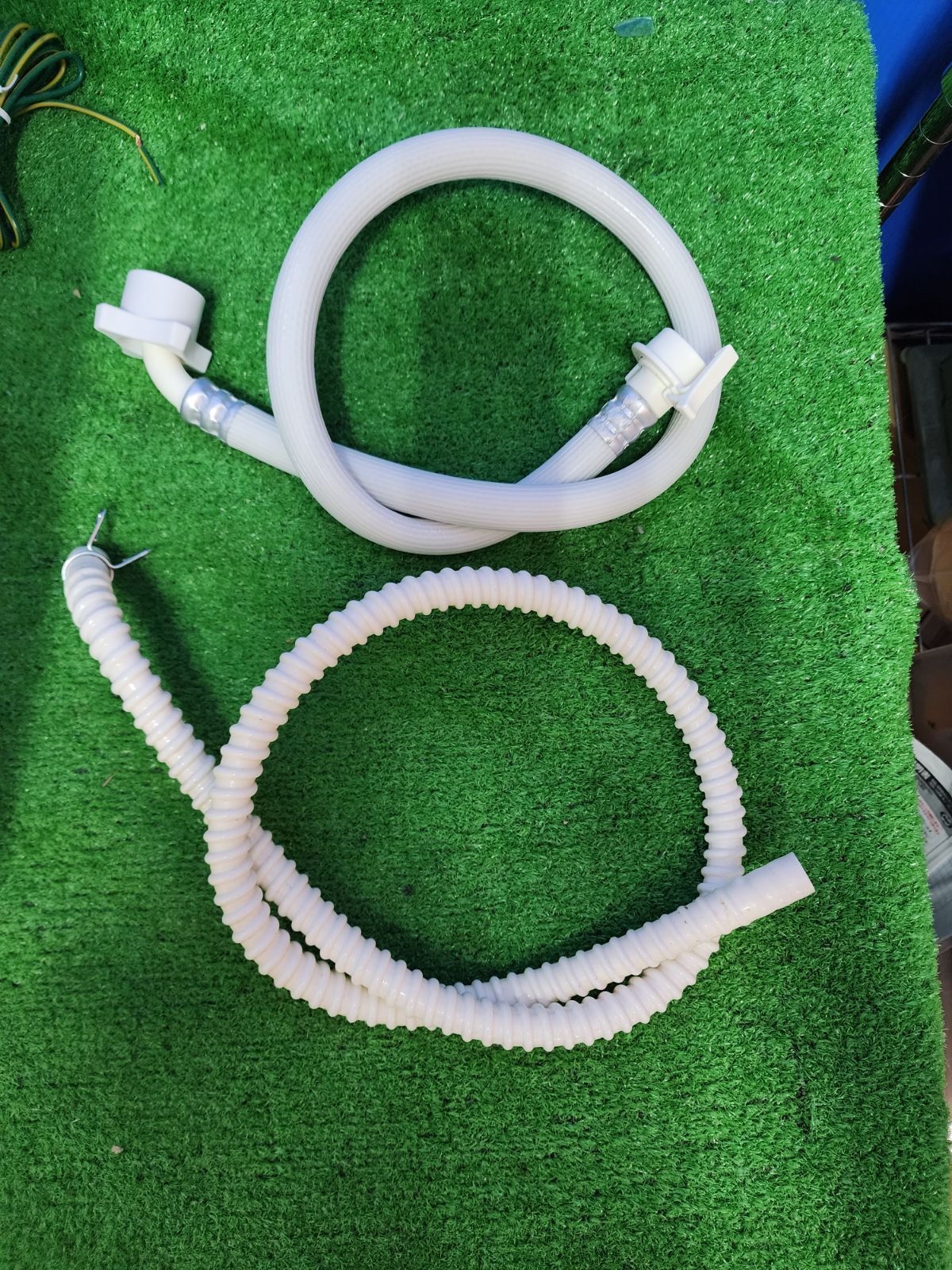 Y 487 パナソニック食器洗い乾燥機 NP TH 4 W 製 動作品 保証付き 2511