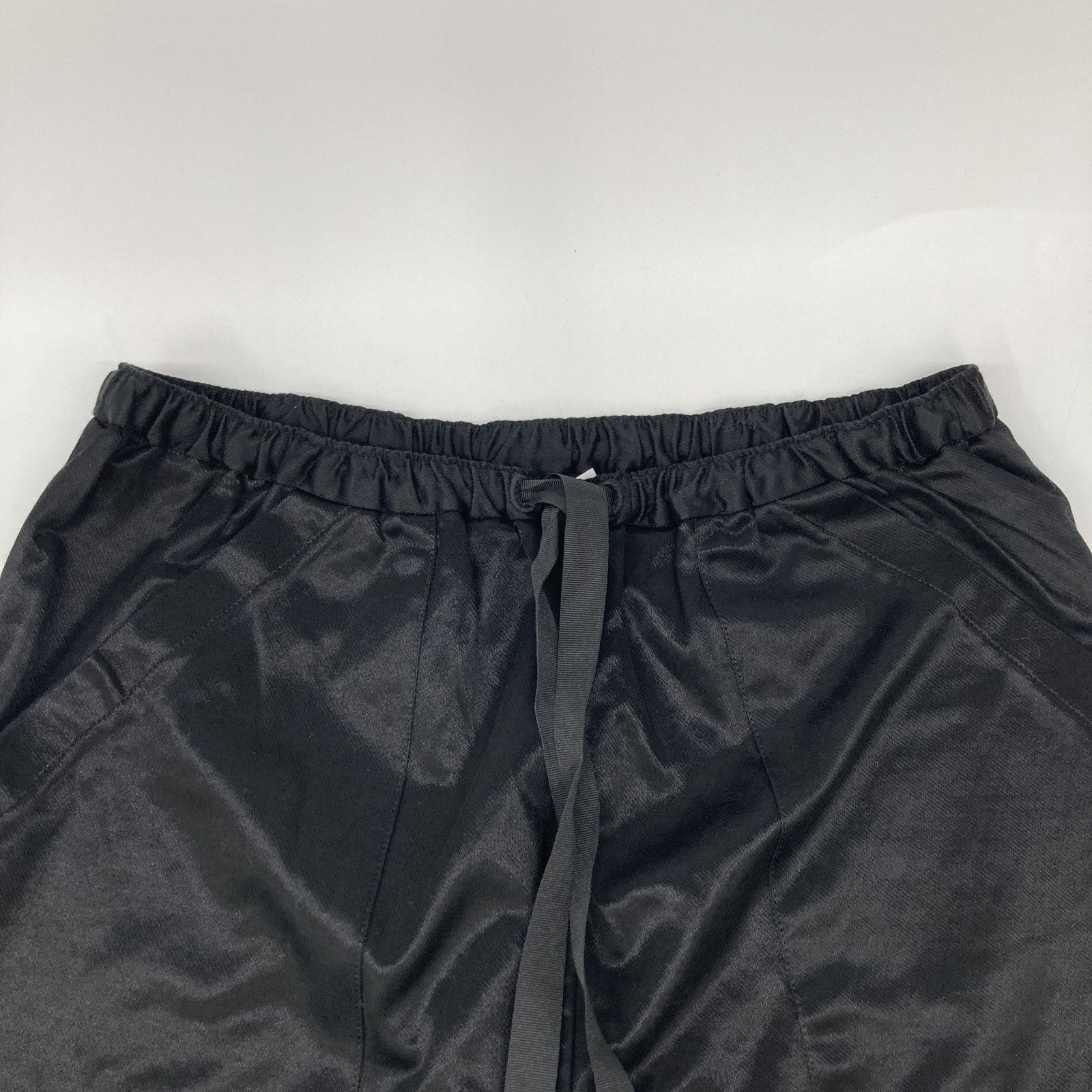 イージーパンツ