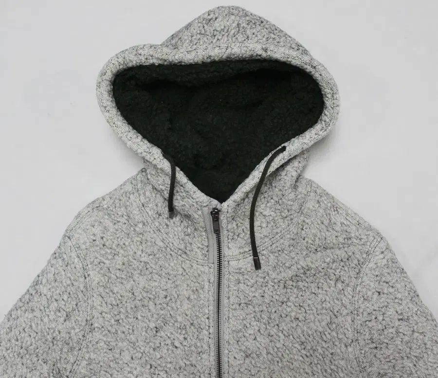 エンポリオアルマーニ レディース 95 厚手 ダウン フードジップアップ アウター J06