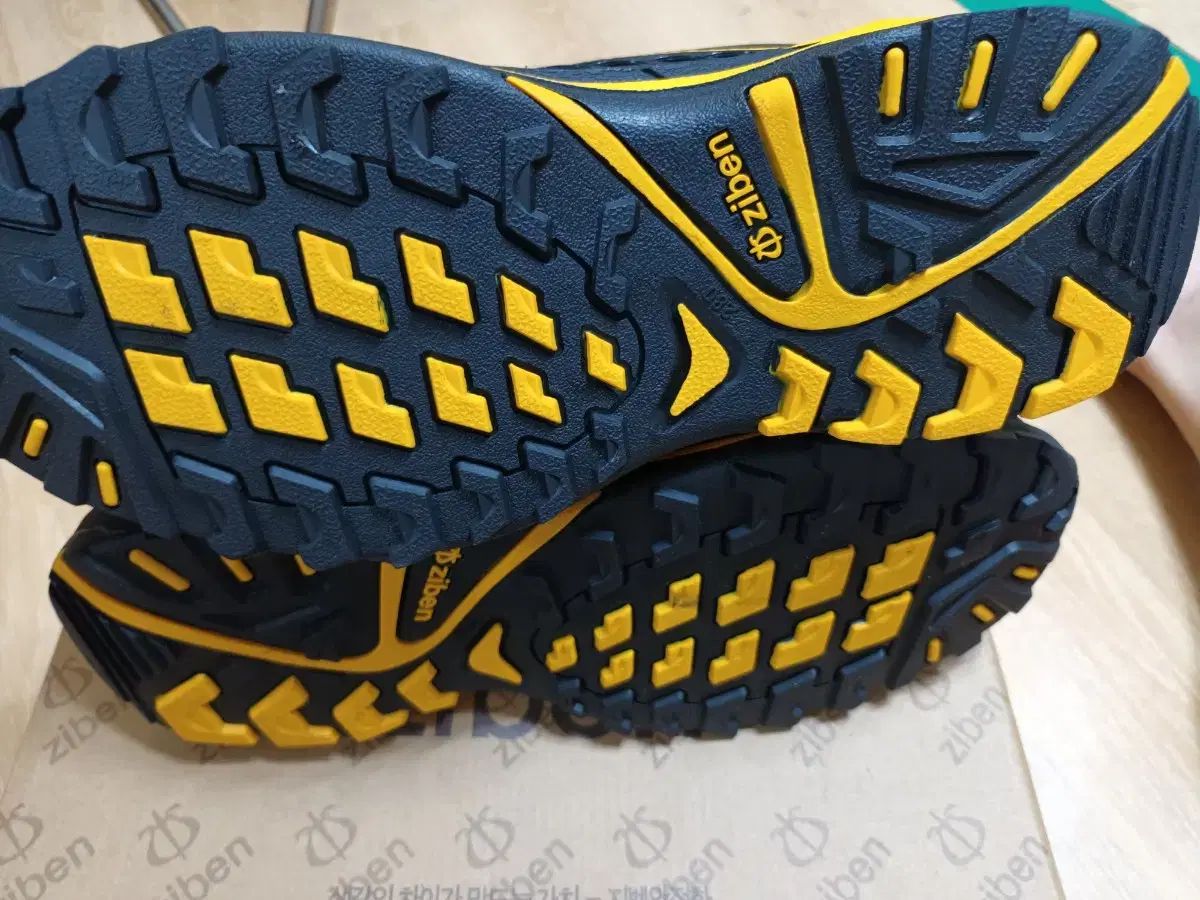 ジベン ZB-142B 安全靴 280 防水 ボックス ジベン安全靴