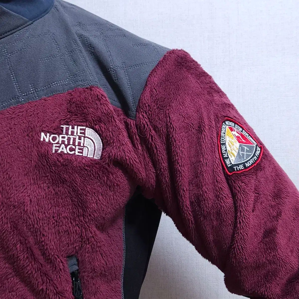 THE NORTH FACE ザ ノース フェイス GOLD ゴールド ONE ワン KOREA コリア ZIP UP ジップアップ JACKET ジャケット