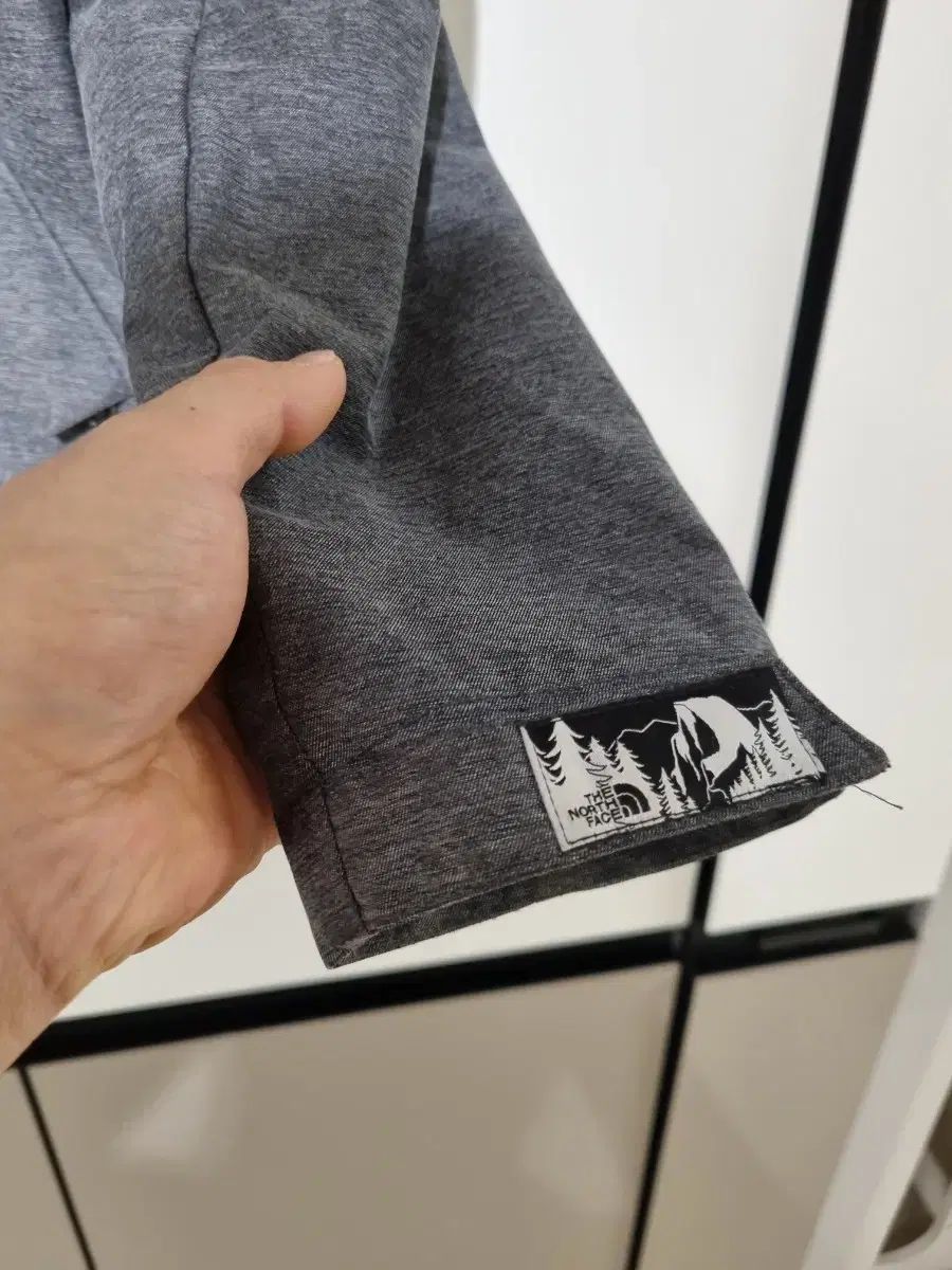 THE NORTH FACE ザノースフェイス HyVent ジャケット 100