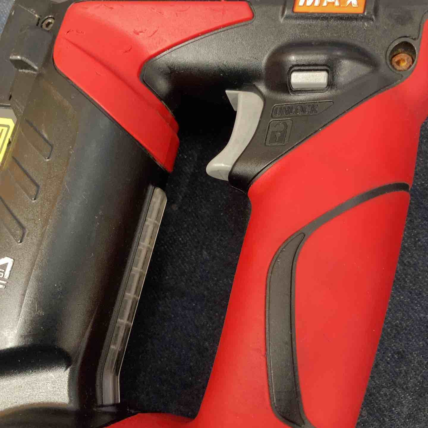  マックス MAX コードレスタッカ TG-ZB 本体 エアータッカー エアーツール