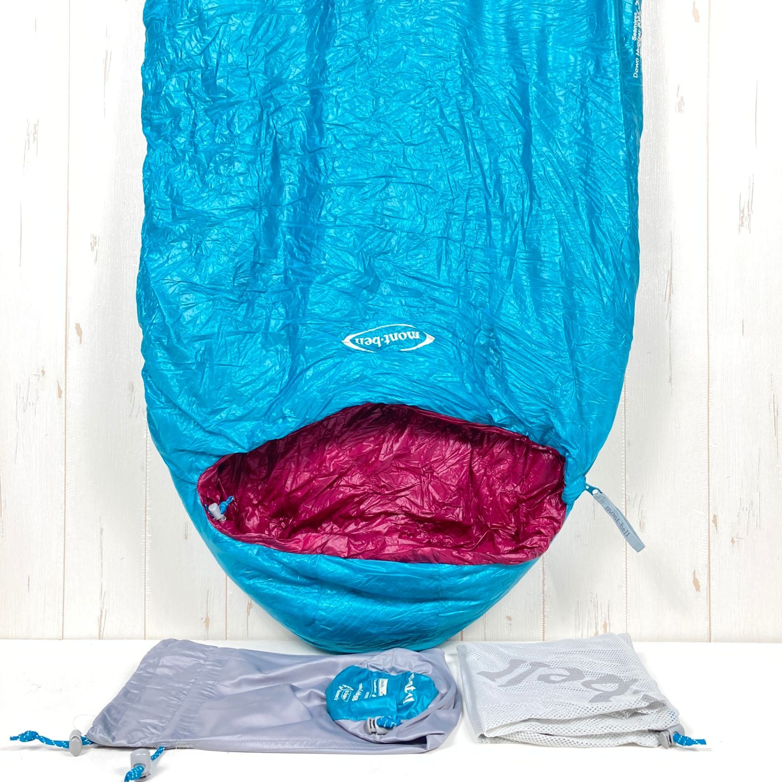 Women s OneSize グリーン系 Montbell モンベル シームレス ダウンハガー 800 Women s 3 Seamless Down Hugger 800 Women s 3 ダウン スリーピングシステム 寝袋 ダウンシュ