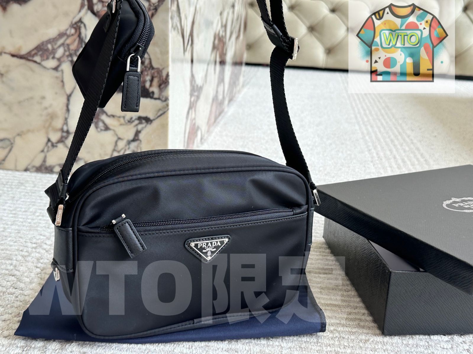 今日 Prad New Camera Bag プラダ ニューカメラバッグ