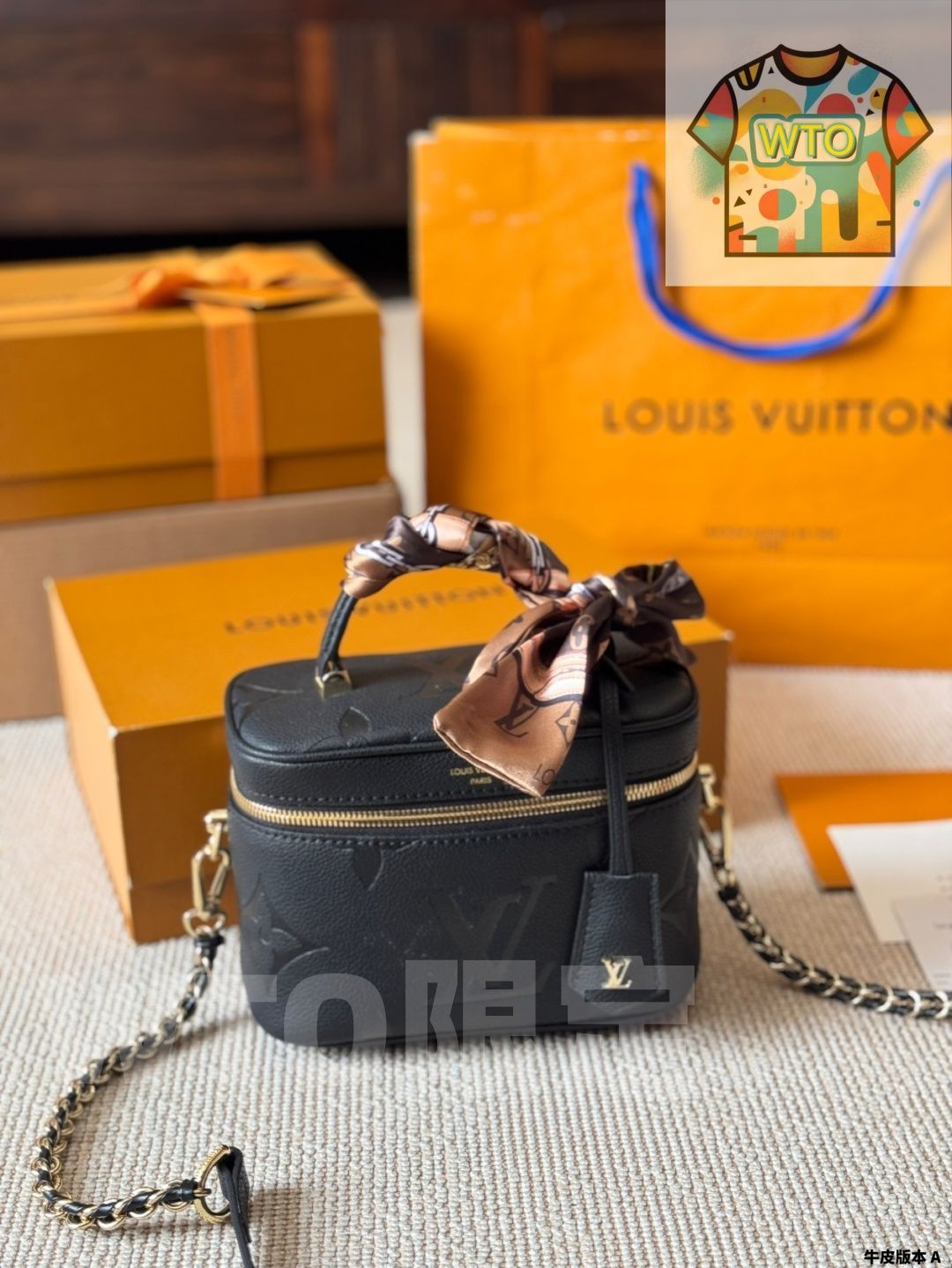 今日 LV 2025 Vanity Chain Pouch ヴァニティチェーンポーチ 手袋 バッグ