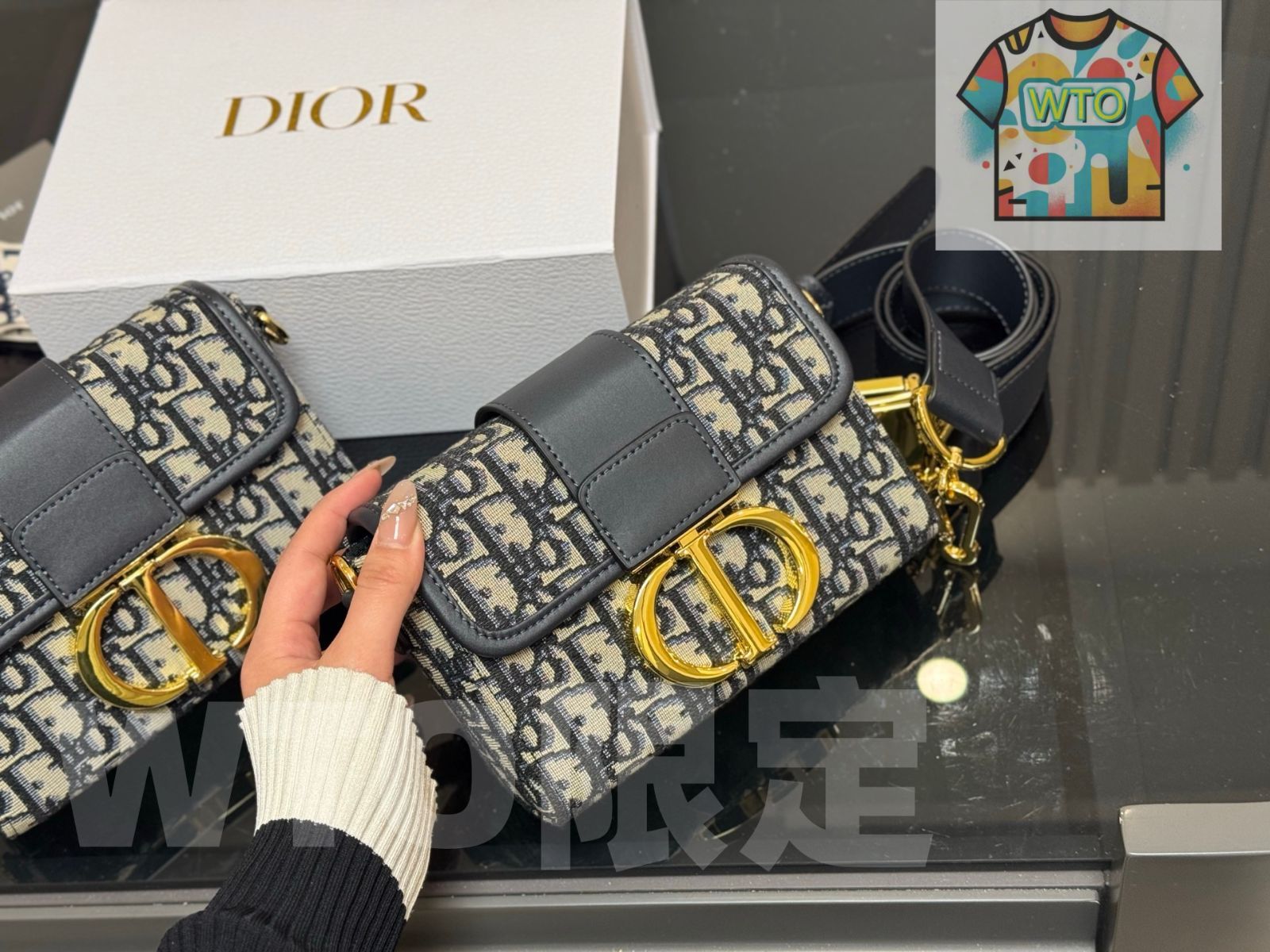 今日 Dior Mini Montaigne Old Flower Bag ミニモンタイニュ フラワーバッグ