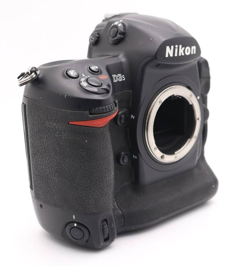 完動品 Nikon D3s デジタル一眼レフ
