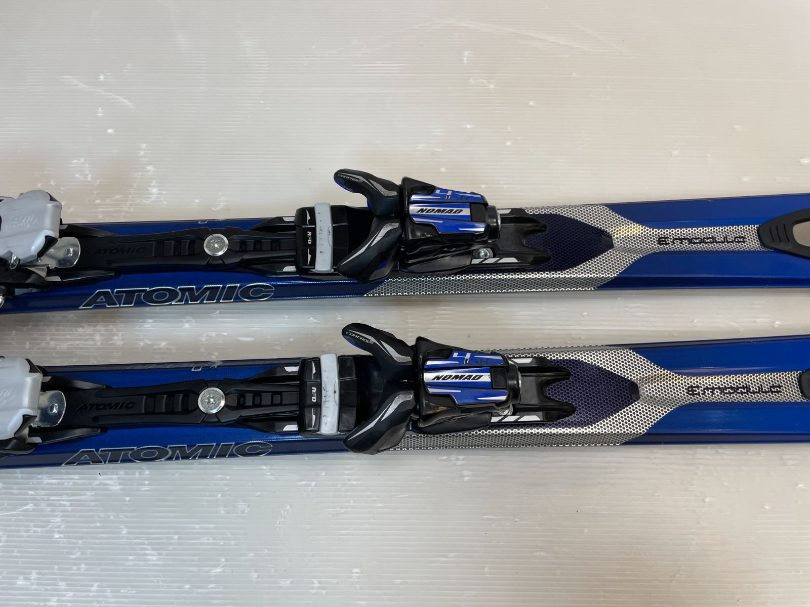 ◇ カービングスキー ATOMIC DR 7 161 cm + NOMAD アトミック スキー