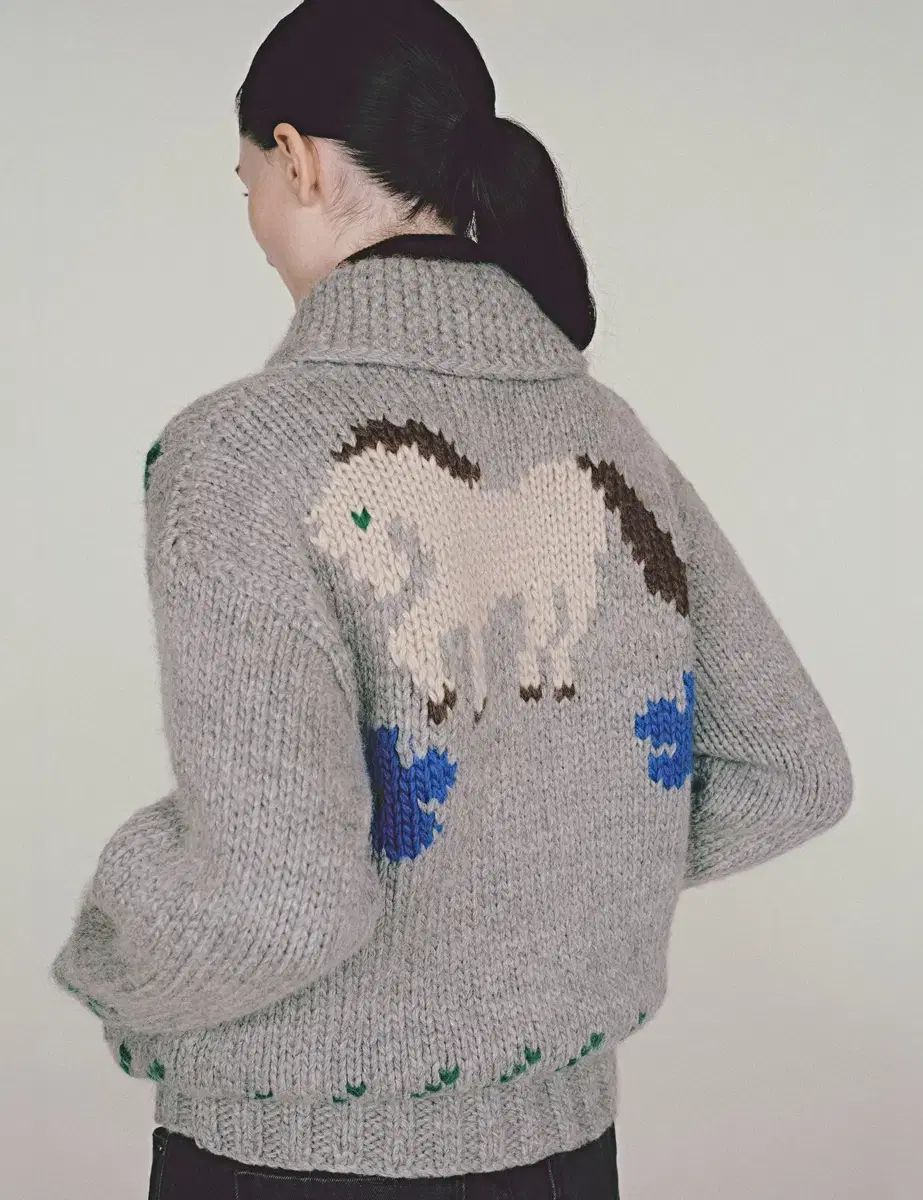 シエンヌ ポニー カウチン pony cowichan