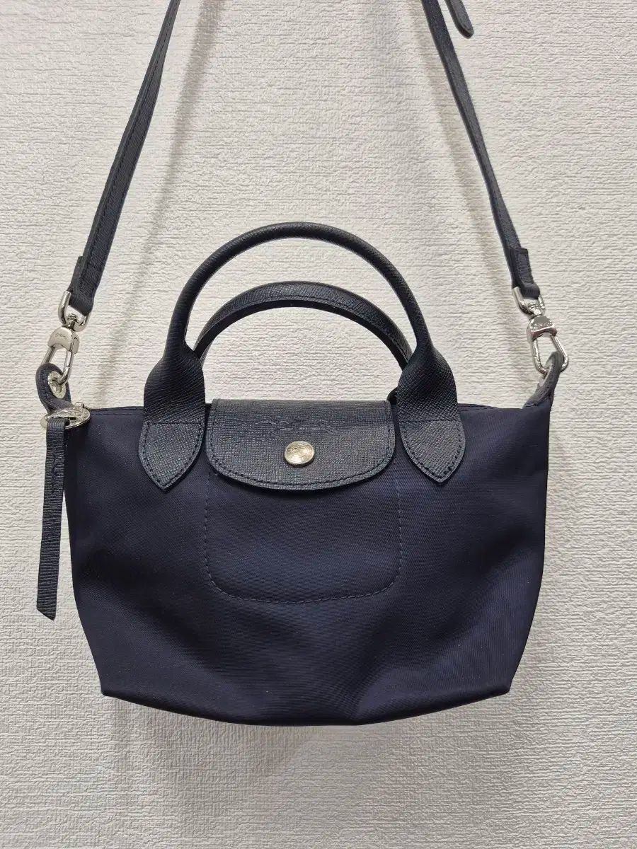 ロンシャン ル プリアージュ NEO トップスハンドル トートバッグ 兼 ショルダーバッグ