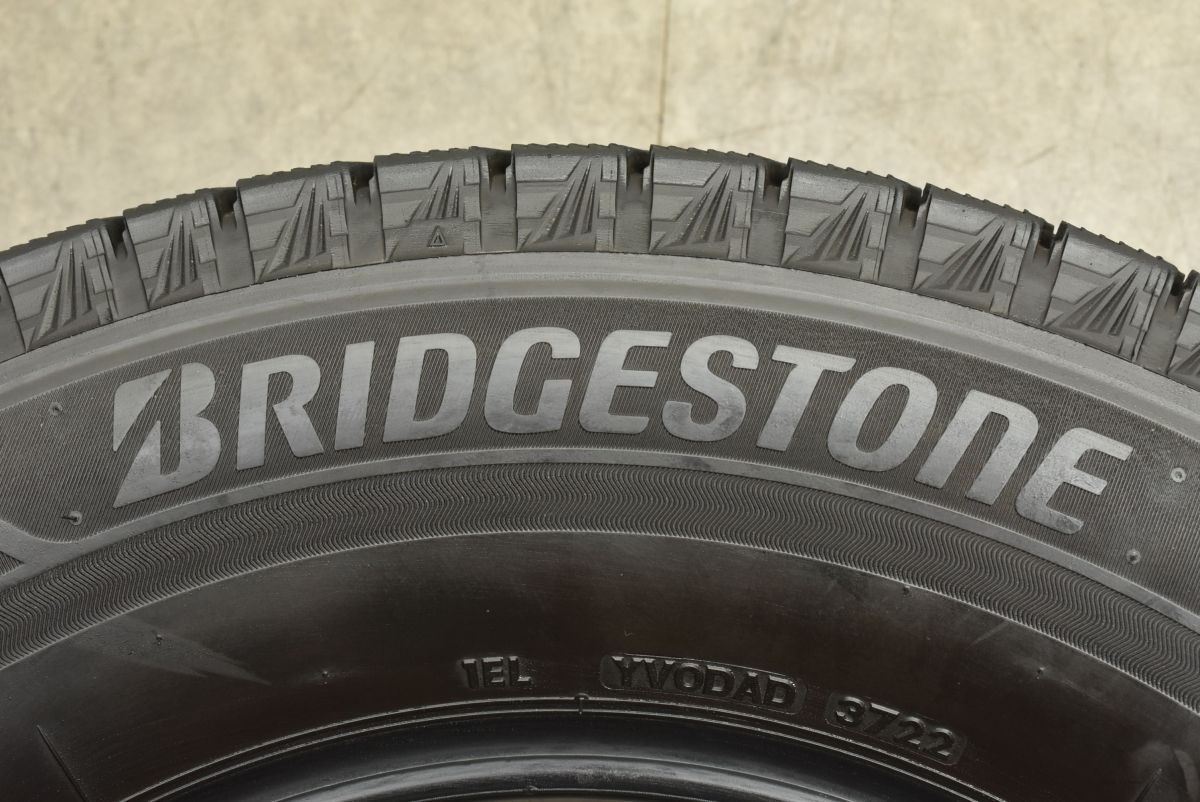  バリ溝 ブリヂストン ブリザックVRX 3 215 70 R 16 4本セット デリカD 5 アウトランダー エクリプスクロス ハリアー クルーガー RAV 4 16インチ スタッドレス